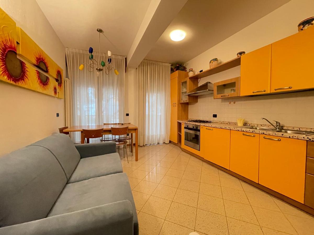 Residence Ipanema - Walterigato Apartments Solo Per Famiglie Lido di Jesolo Kültér fotó