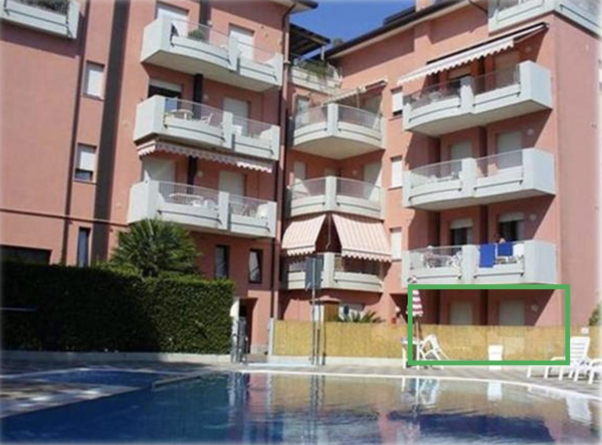 Residence Ipanema - Walterigato Apartments Solo Per Famiglie Lido di Jesolo Kültér fotó