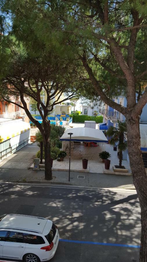 Residence Ipanema - Walterigato Apartments Solo Per Famiglie Lido di Jesolo Kültér fotó